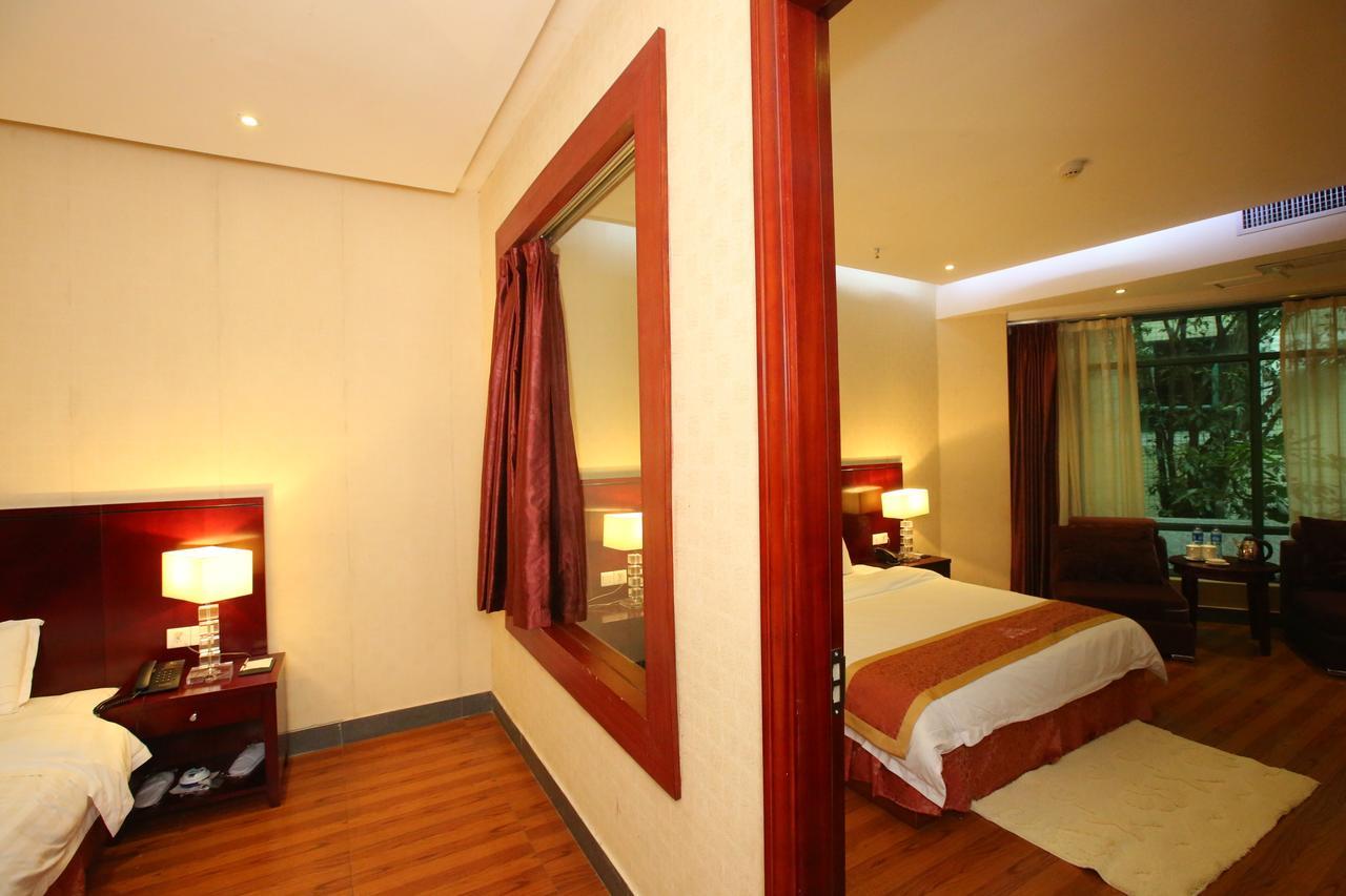 Grand Villa Hotel Guangzhou Exterior photo